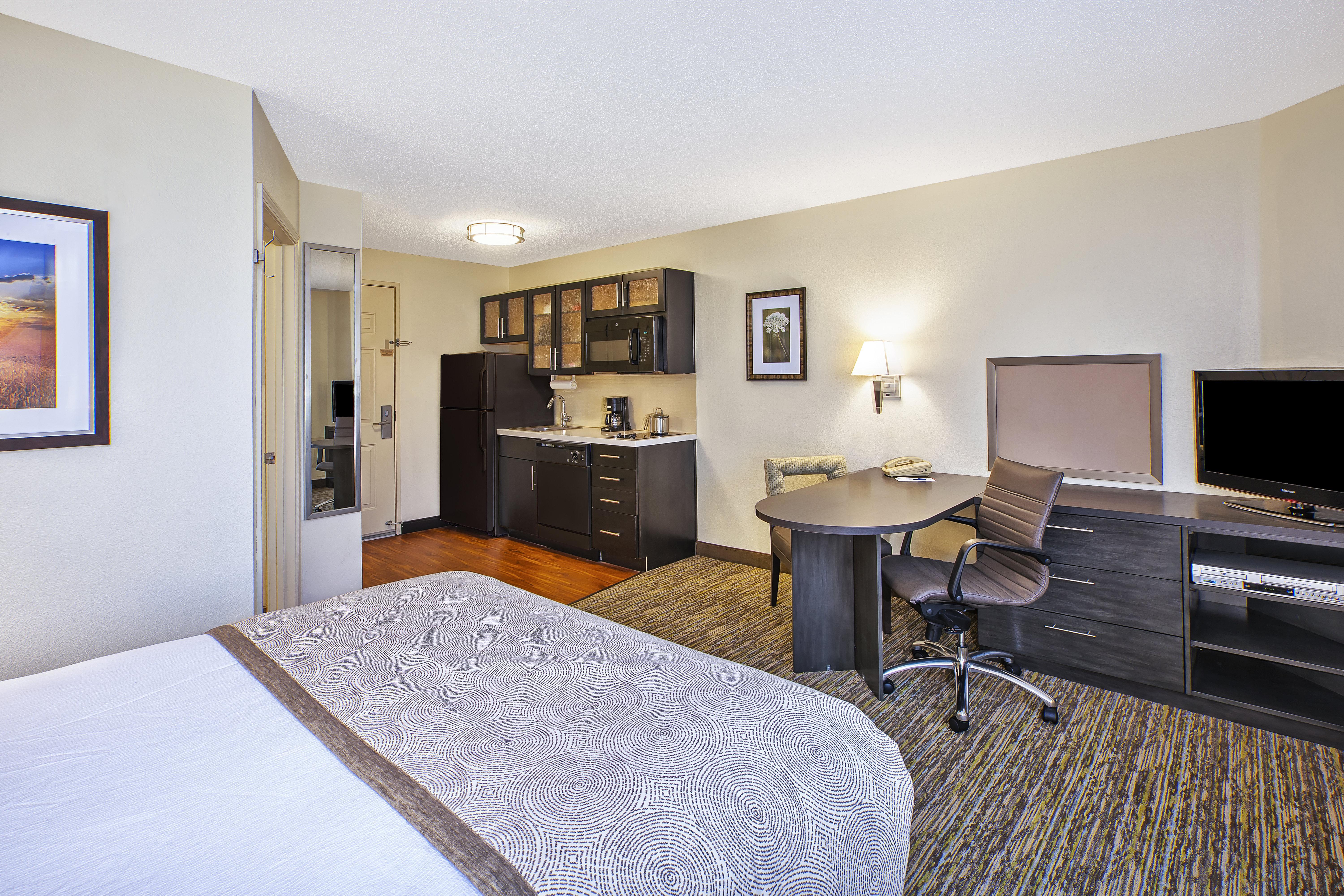 Candlewood Suites Indianapolis Northeast By Ihg Zewnętrze zdjęcie
