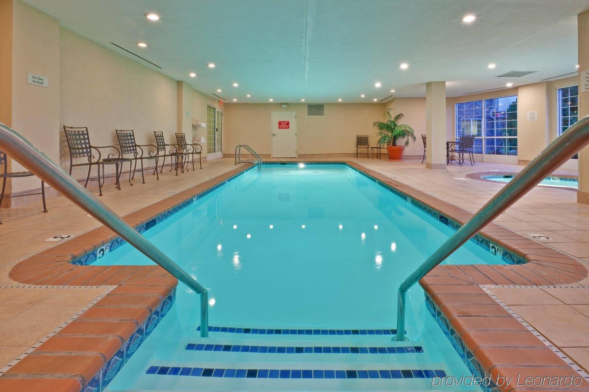 Candlewood Suites Indianapolis Northeast By Ihg Zewnętrze zdjęcie